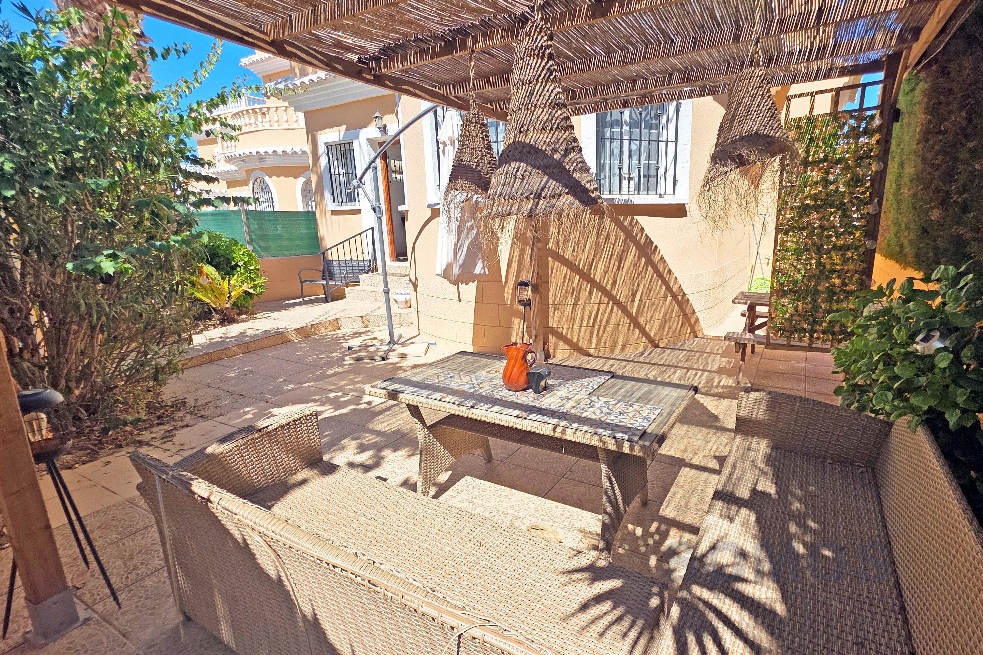 Garden — Villa Dali, Urb La Marina