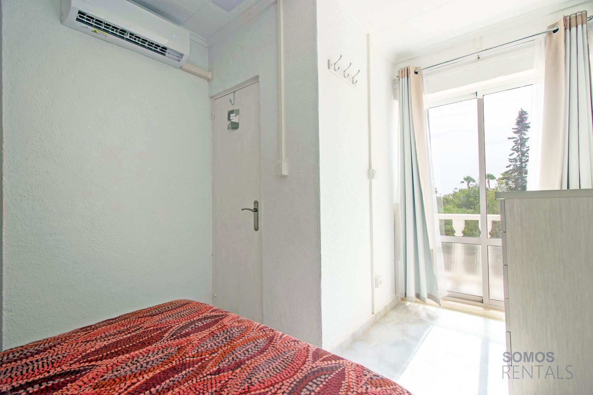Casa Nalon, Urb La Marina — photographie 23
