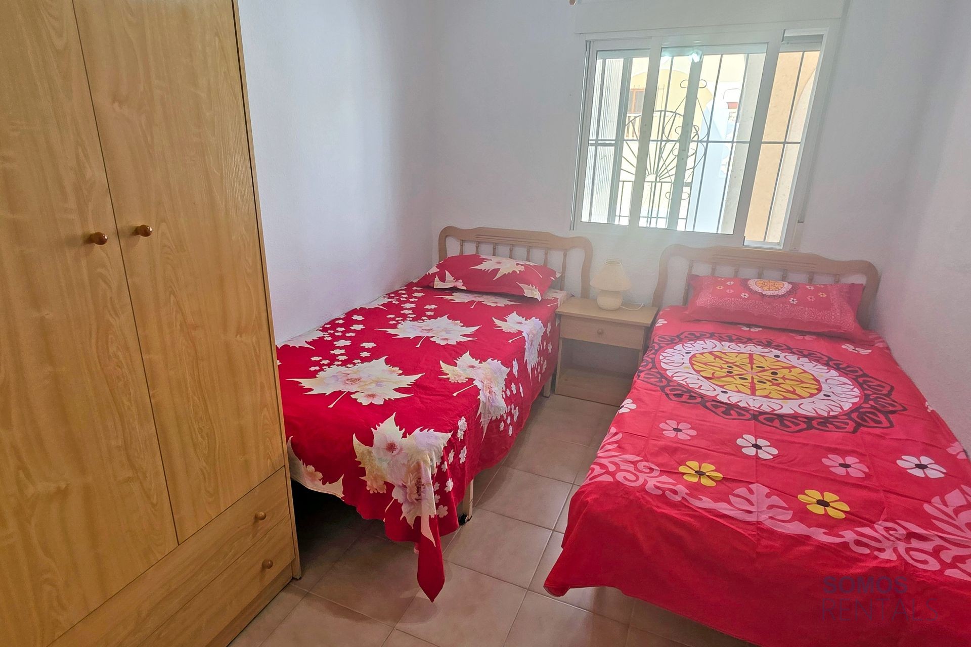 Casa Etxea, Urb La Marina — fotografía 17