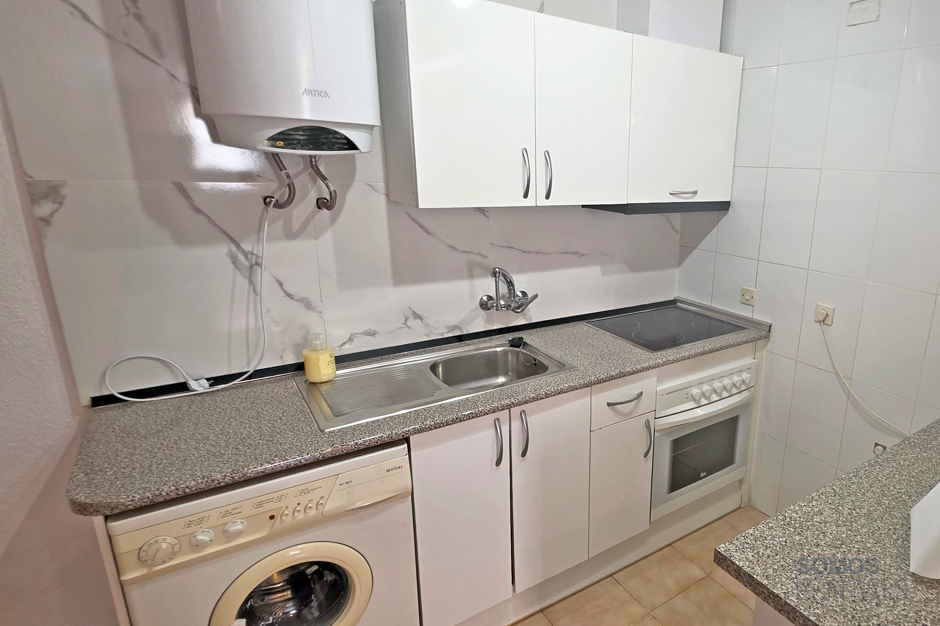 Casa Etxea, Urb La Marina — fotografía 12