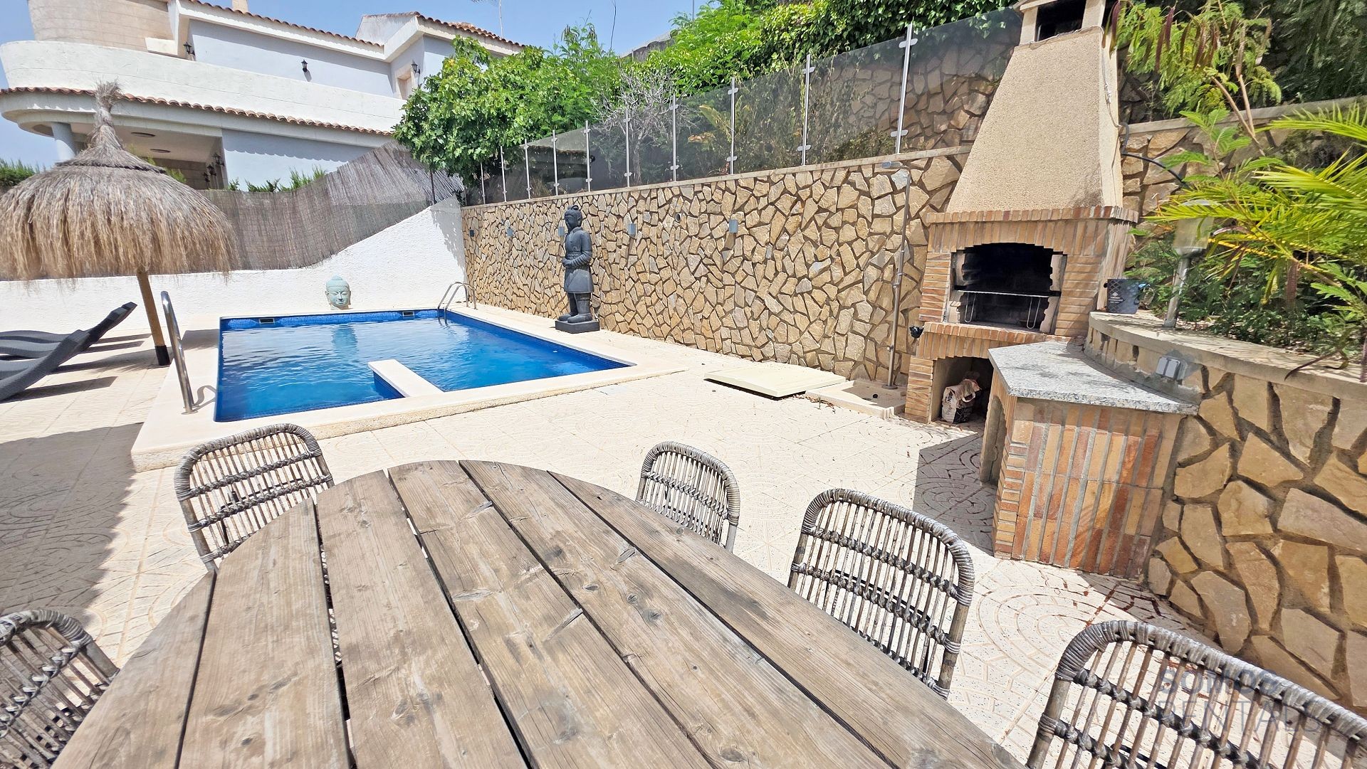 Villa Petra, Urb La Marina — fotografía 10