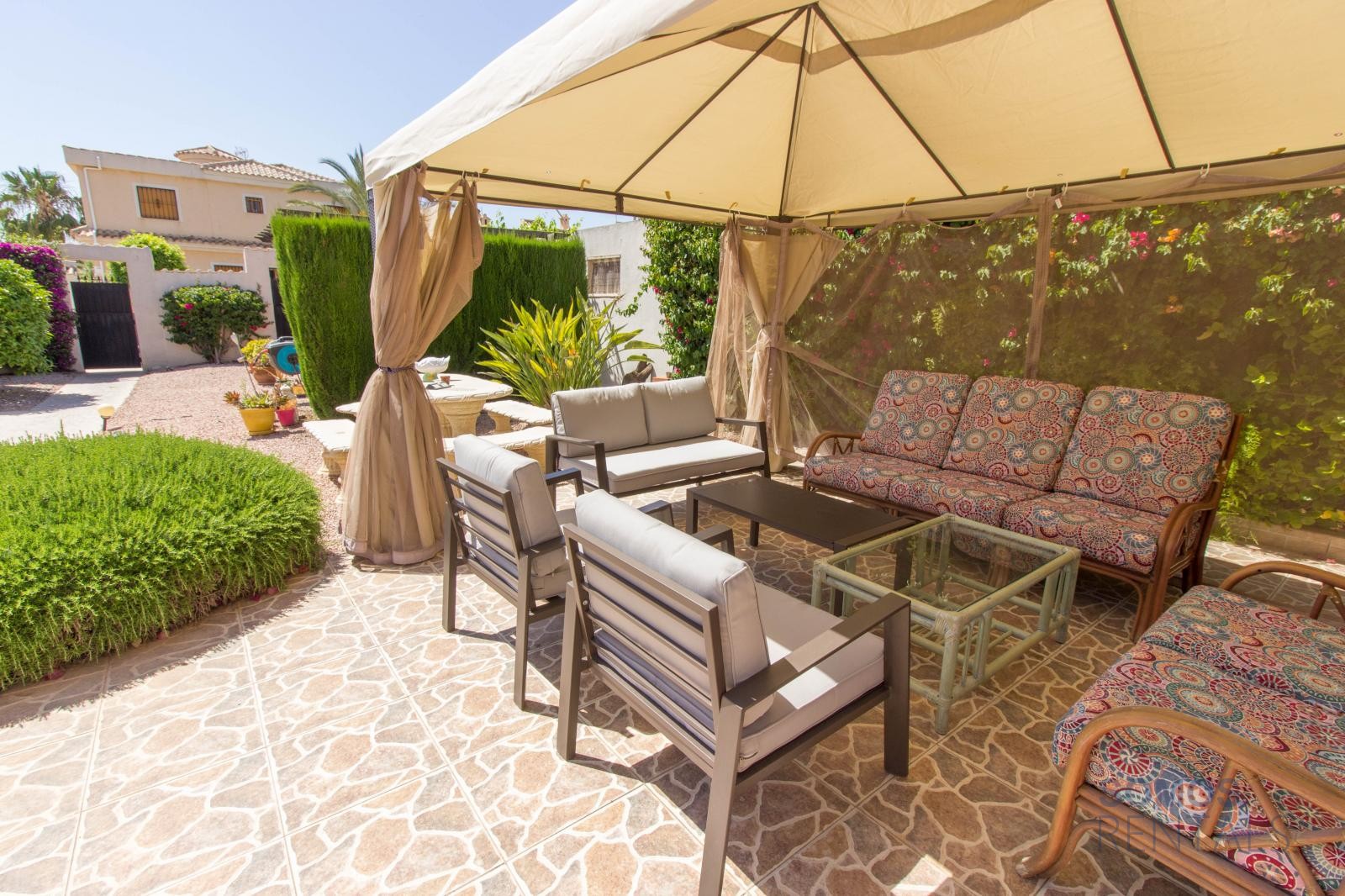 Villa Pedro, Urb La Marina — photographie 12