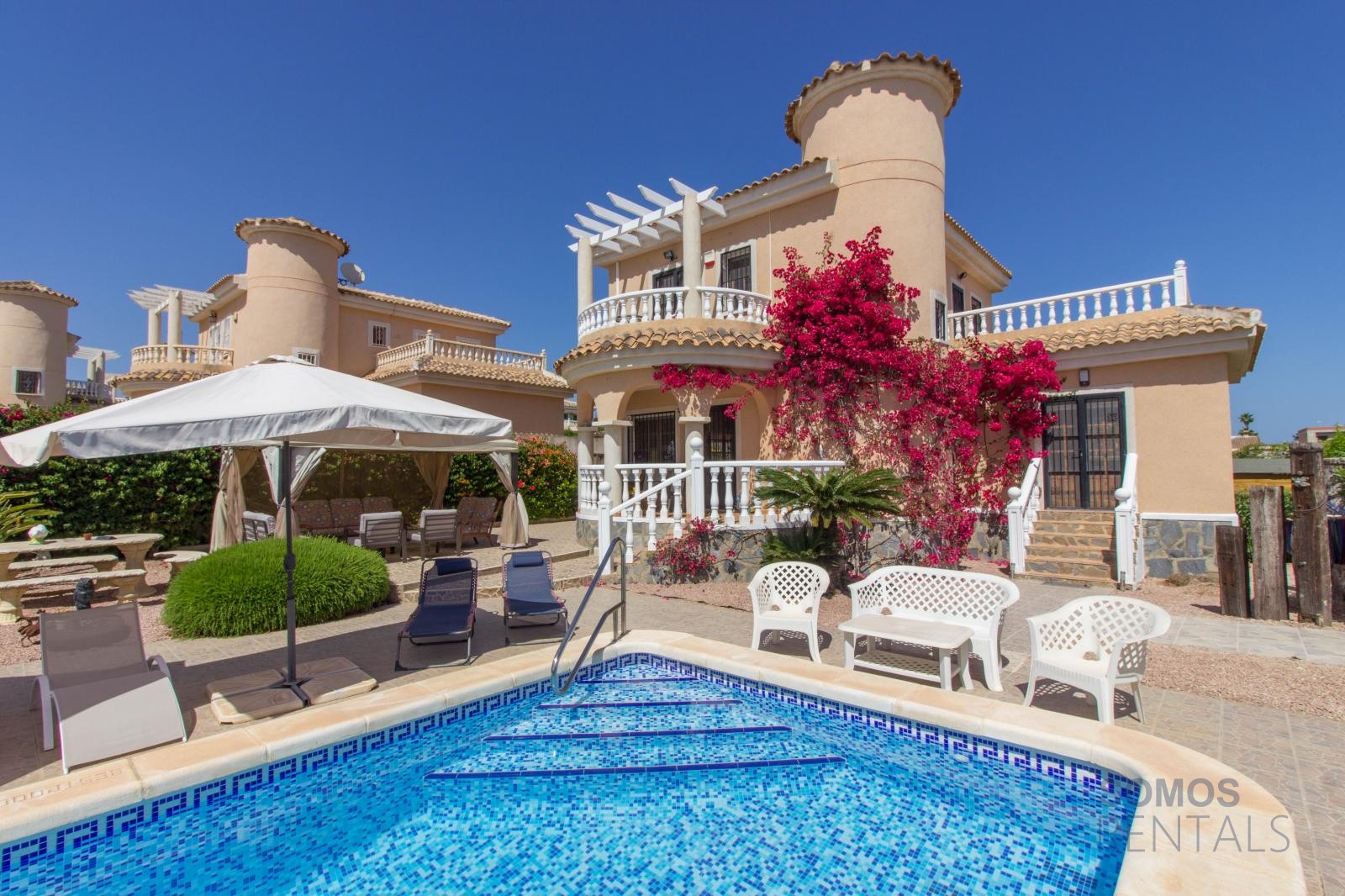 Villa Pedro, Urb La Marina — photographie 22